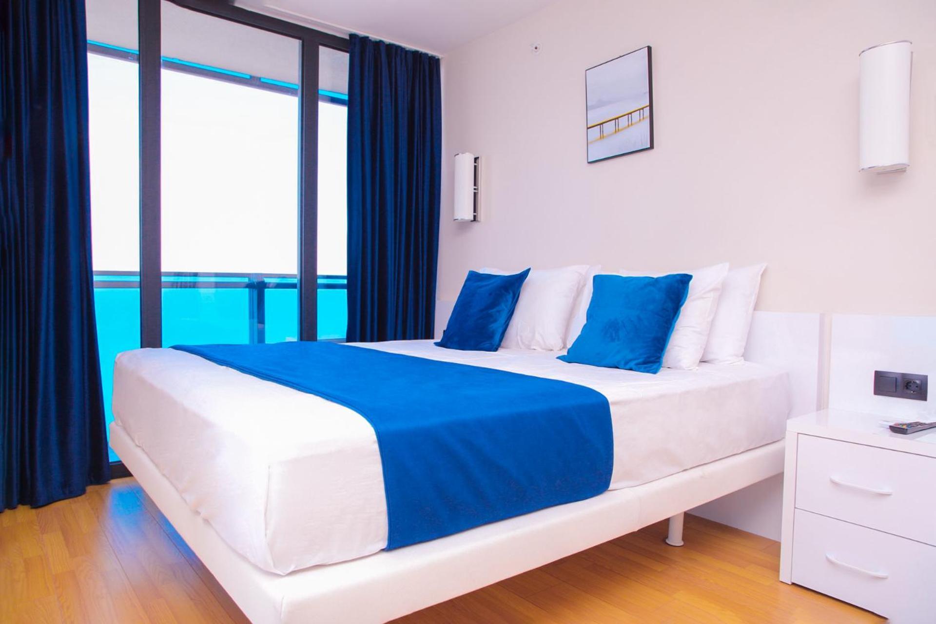 Elegance Sea View Aparthotel In Orbi City Batumi Exterior photo