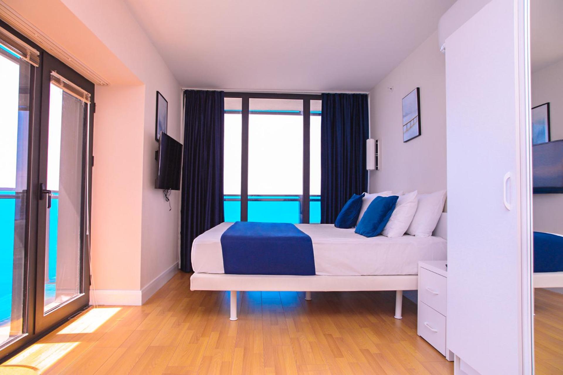 Elegance Sea View Aparthotel In Orbi City Batumi Exterior photo
